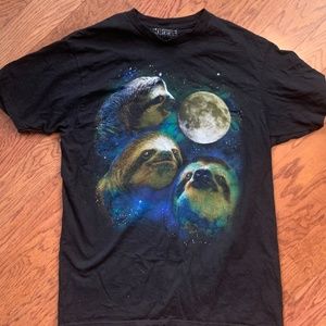 Graphic 3 sloths and moon shirt